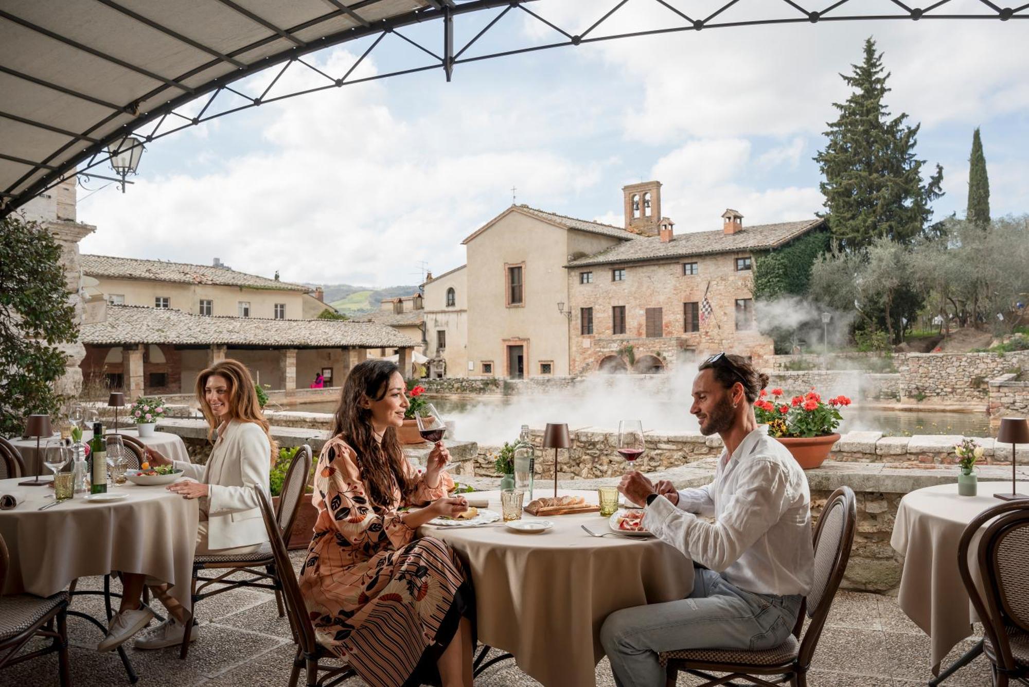Albergo Le Terme Bagno Vignoni Esterno foto